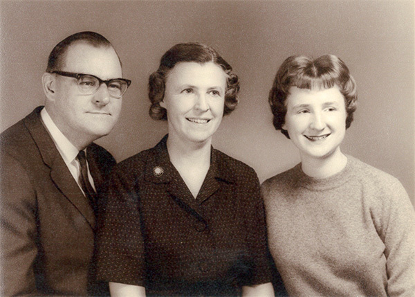 Emerson, Gwen, and, Lyn Powrie